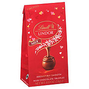 Lindt Lindor Milk Chocolate Truffles Valentine's Candy, 2 pc