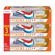 Aquafresh Extreme Clean Whitening Action Fluoride Toothpaste, 3 Pk