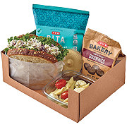 H-E-B Deli Boxed Lunch - Cranberry Pecan Turkey Salad Sandwich