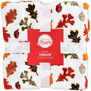 Destination Holiday Fall All Over Toss Leaves Throw Blanket - White