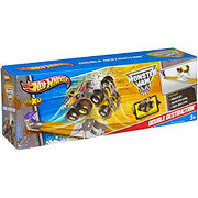 hot wheels monster trucks double destruction play set