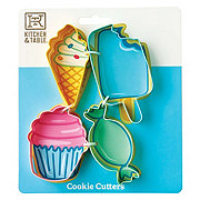 cookie cutter kitchen