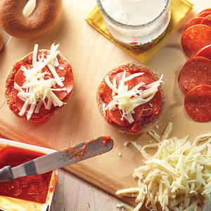 Mini Bagel Bite Pizza