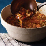 https://images.heb.com/is/image/HEBGrocery/rcp-medium/mediterranean-beans-in-brodo-recipe.jpg