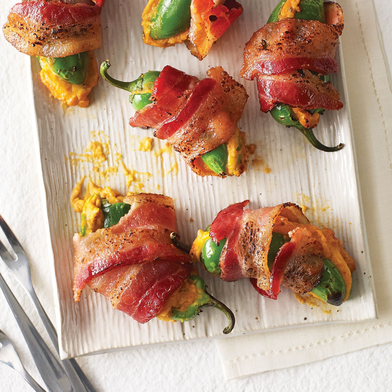 Bacon-Wrapped Jalapeño Poppers Recipe