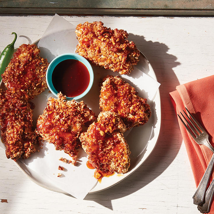 Crispy chicken with sweet chili sauce 