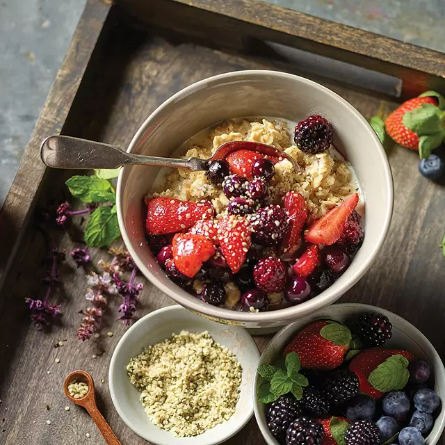 Warm Berry Oat Bowl