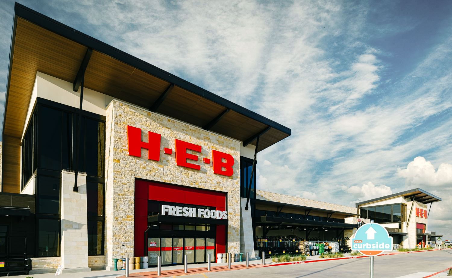 Store Image: HWY 380 and FM 423 H‑E‑B